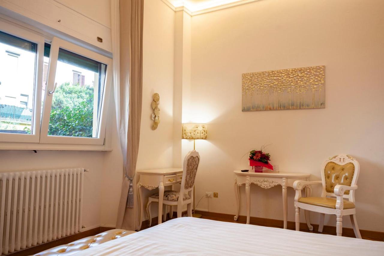Villa Royal B&B フィレンツェ エクステリア 写真